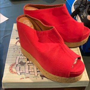 Havana Amanda Mule Red Wedge